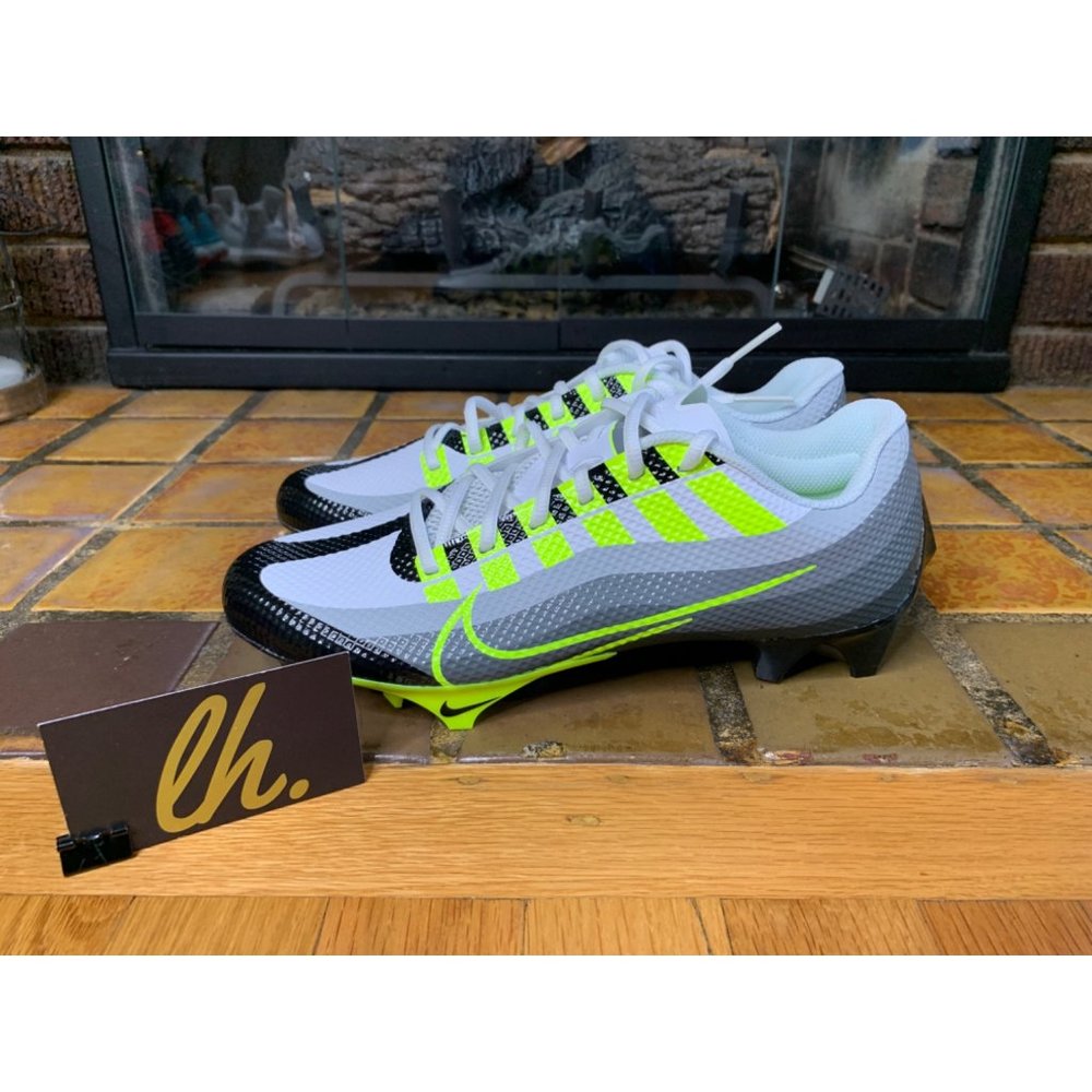 Size 8.5 Nike Vapor Edge Speed 360 Neon Volt Athletic Football Cleats DQ5110-071